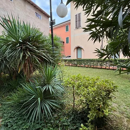 Creative Loft At Garda Apartman Desenzano del Garda